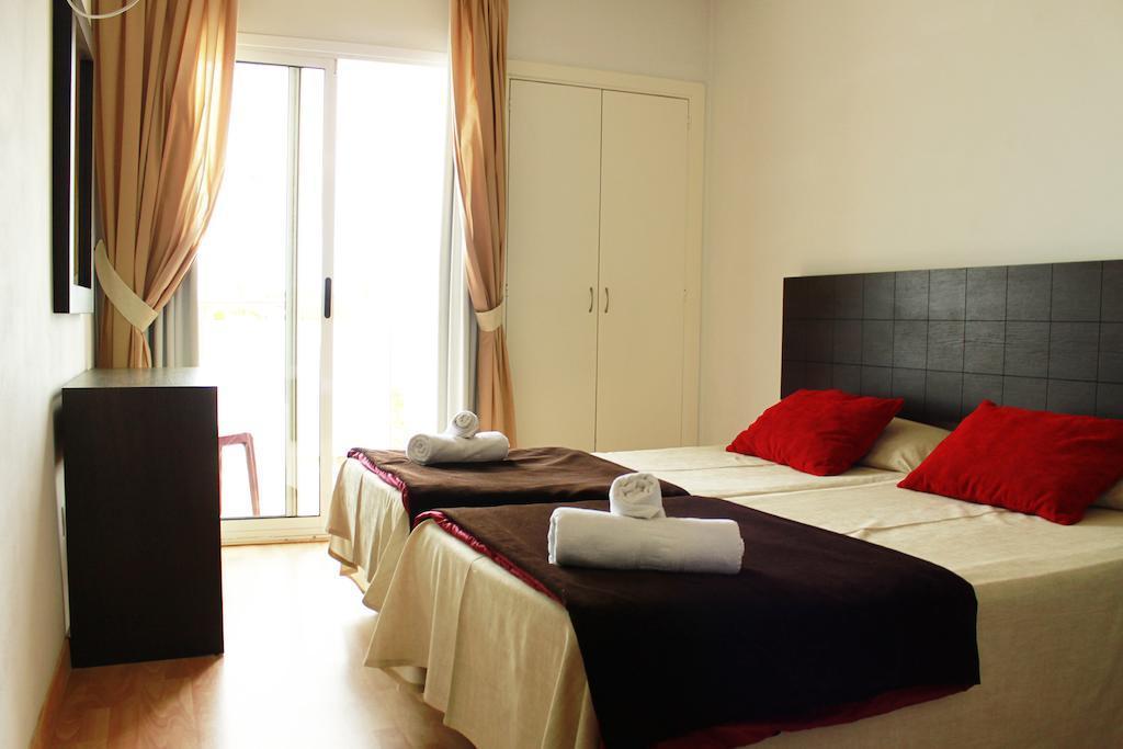 Grupoandria Hotel Platja Gran Ciutadella  Esterno foto